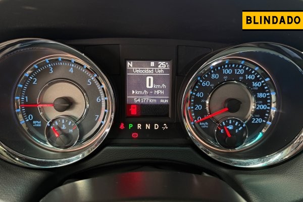 CHRYSLER TOWN & COUNTRY 3.6 LIMITED V6 24V GASOLINA 4P AUTOMÁTICO 2015/2015